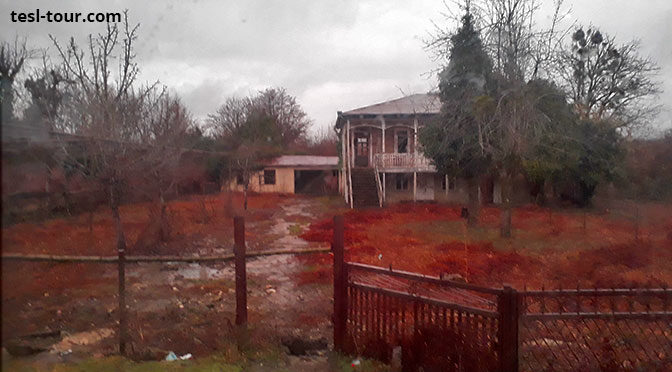 Про брошенные жилые дома в Абхазии. Почему? Можно ли купить?