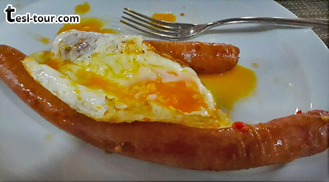 ДЛИННО-КРИВОСОСИСОЧНЫЙ яичный доминиканский завтрак!