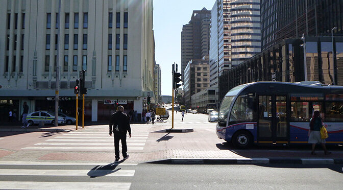 С первого взгляда Кейптаун показался нам милым и безобидным городом! А как на самом деле?
