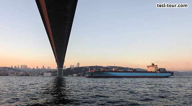 Босфорские мосты в Стамбуле — словно башни-лестницы в небо!